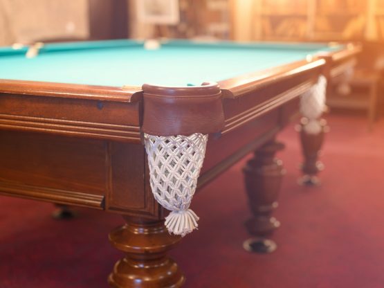 Recover Pool Table Chicago